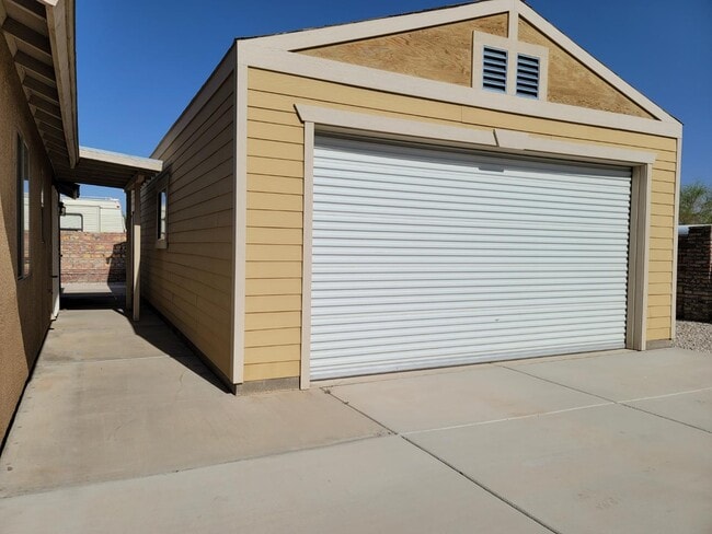 Foto del edificio - 9635 36th Ln