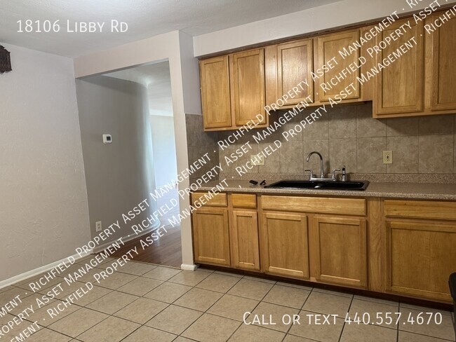 Foto del edificio - 18106 Libby Rd