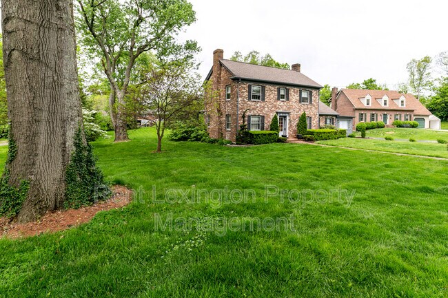 Building Photo - 149 Westgate Dr