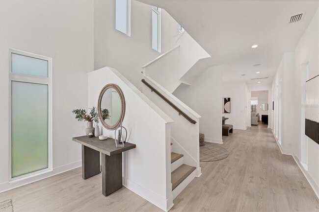 Foto del edificio - 6028 Red Mangrove Ln