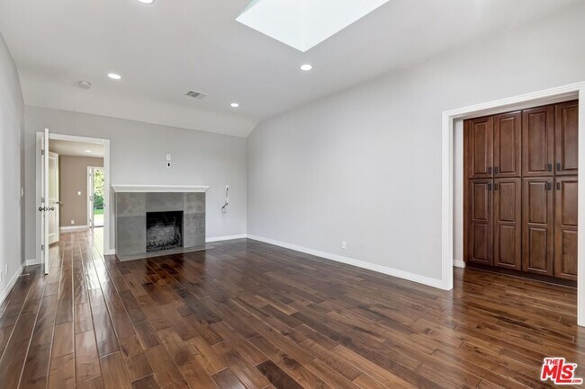 Foto del edificio - 11433 Burnham St