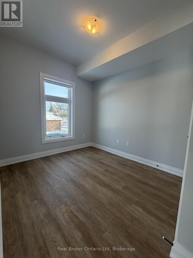 Photo du bâtiment - 60 Donald St