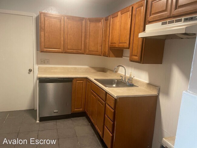 Building Photo - 2 br, 1 bath House - 5119 Wellington