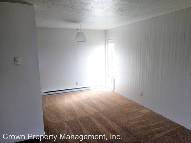 Building Photo - 1728 Park Ave NE