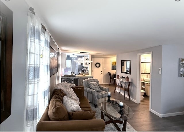 Building Photo - 117 Walnut St