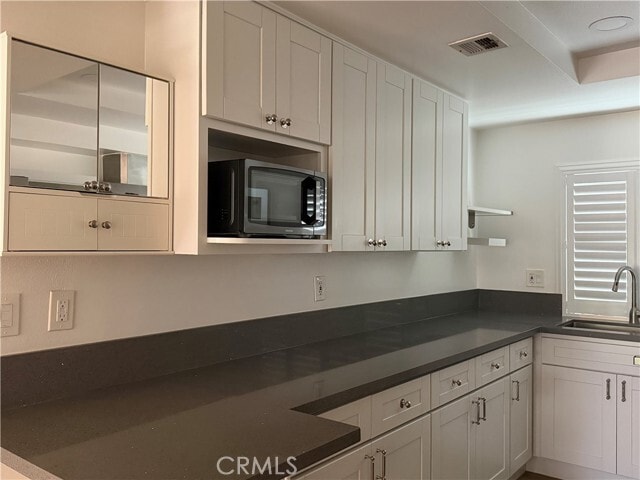 Building Photo - 8522 Village
