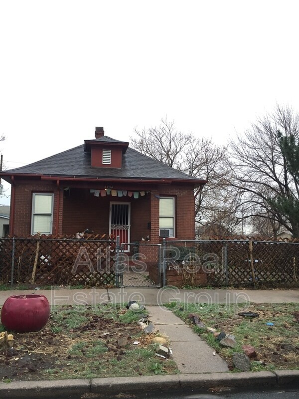 Building Photo - 3734 Lipan St
