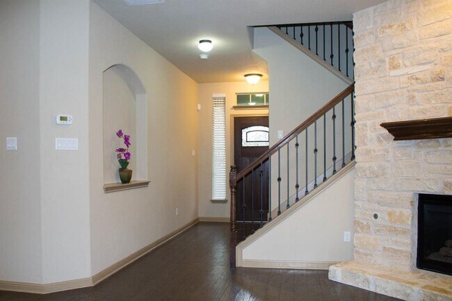 Foto del edificio - 12504 Pranav Ln