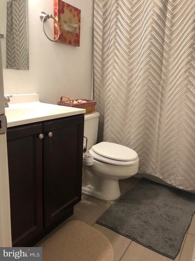 Foto del edificio - 203 Shelton Dr