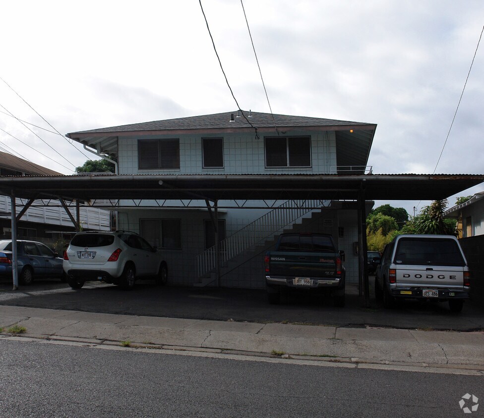 Foto del edificio - 817 Olokele Ave