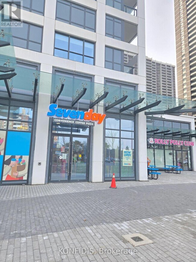 Photo du bâtiment - 7 Mabelle Ave