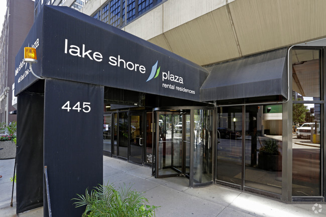 Lake Shore Plaza Apartments - Chicago, IL | Apartments.com