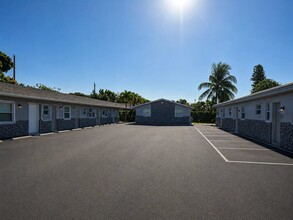 Building Photo - 525 NW 62 Ave