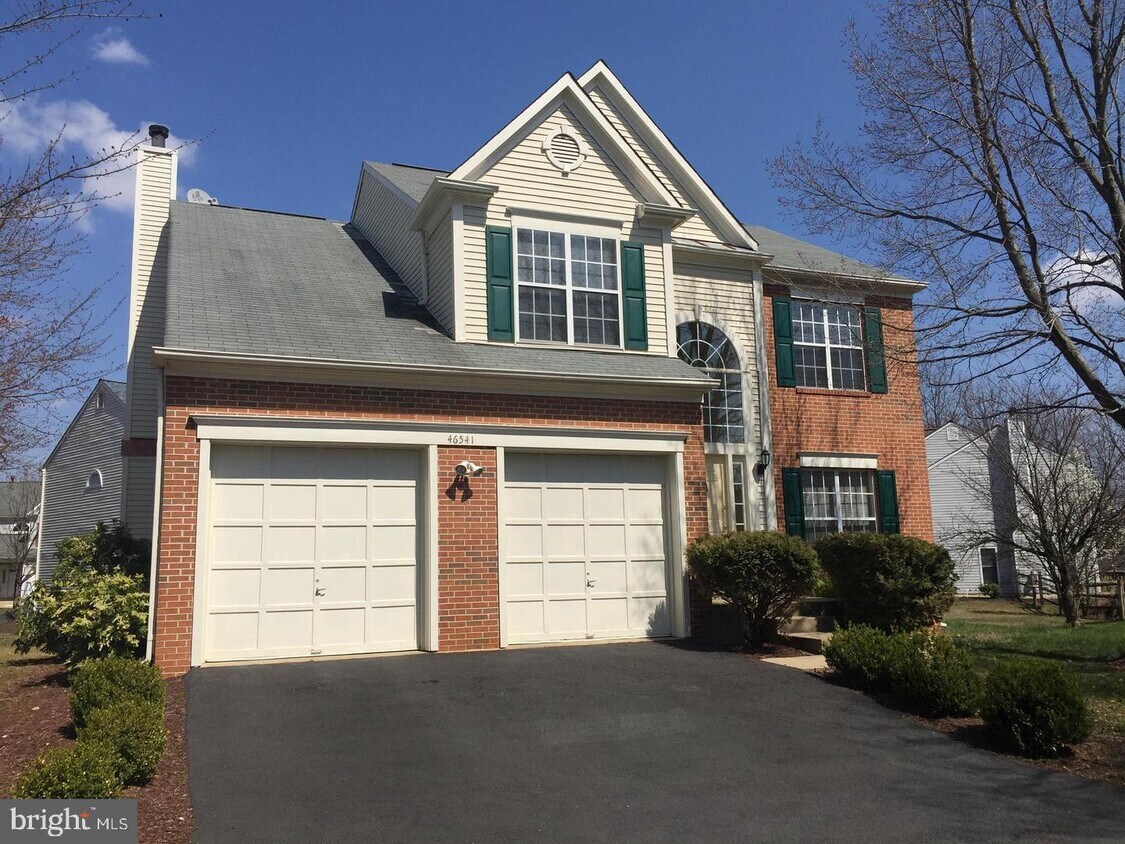 46541 Hollymead Pl, Sterling, VA 20165 House for Rent in Sterling, VA