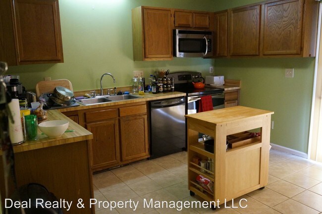 Building Photo - 3 br, 2 bath House - 105 Perriwinkle Pl