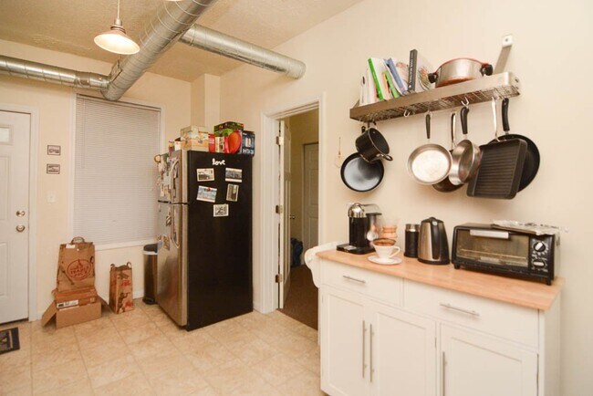 Foto del edificio - 3512 N Lincoln Ave