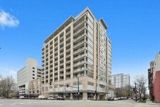 Building Photo - 212 E Cullerton St