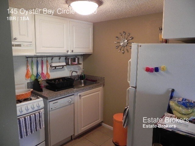 Building Photo - __EUROPEAN-STYLE FLAT in UPTOWN ALTAMONTE__