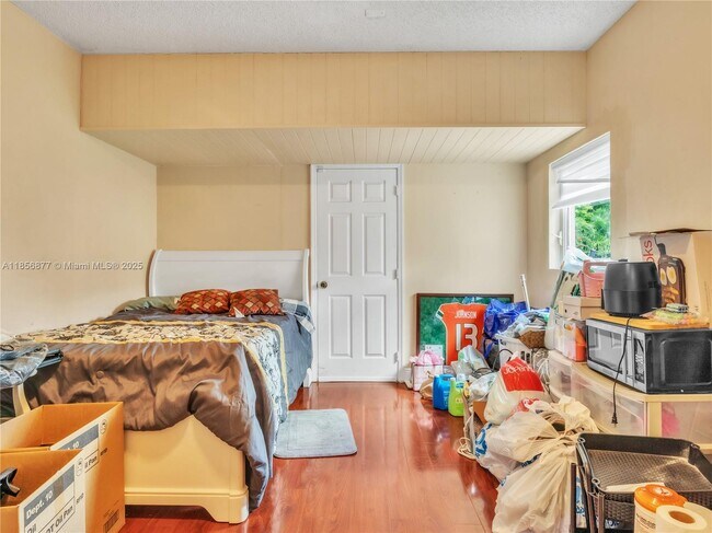 Foto del edificio - 15851 SW 108th Ave