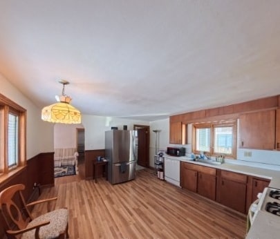 Building Photo - 9 Raymond St