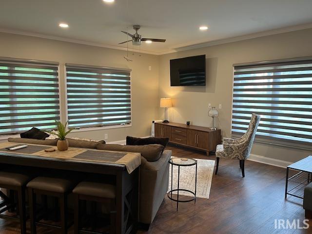 Foto del edificio - 6688 Outer Gray St