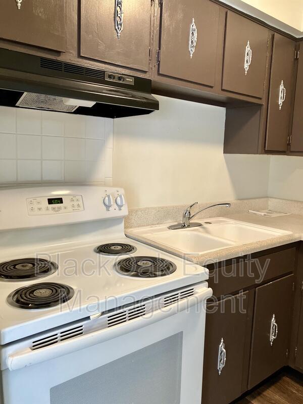 Foto del edificio - 735 Perryville St
