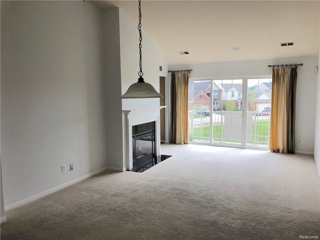 Foto del edificio - 40419 Blythefield Ln