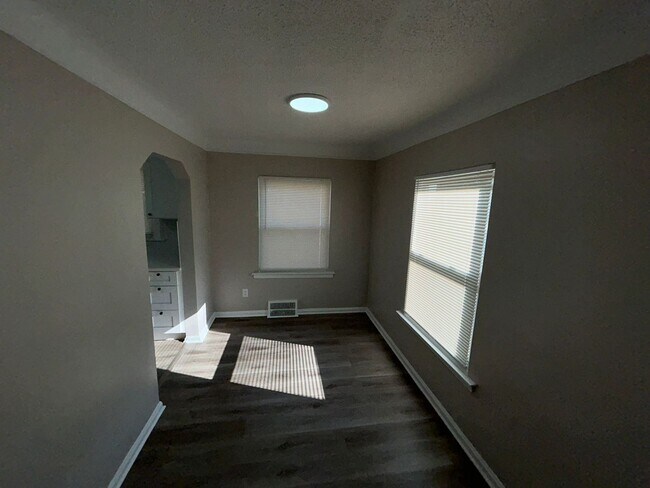 Building Photo - 3 Bedroom Bungalow Coming Soon