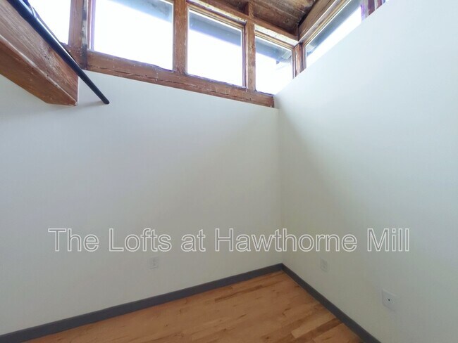 Foto del edificio - 1101 Hawthorne Ln