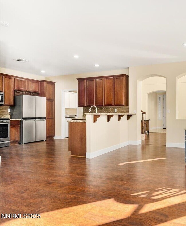 Building Photo - 7735 Peavine Shadow Ct