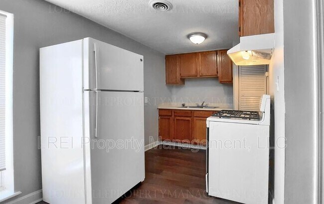 Foto del edificio - 2311 Rodman St