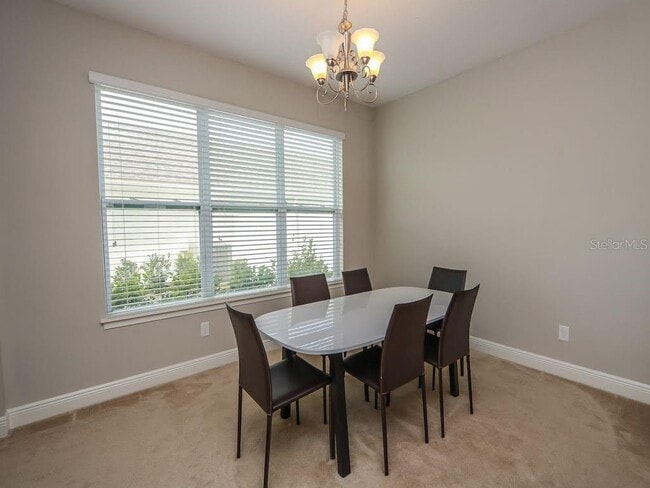 Building Photo - 15525 Honeybell Dr