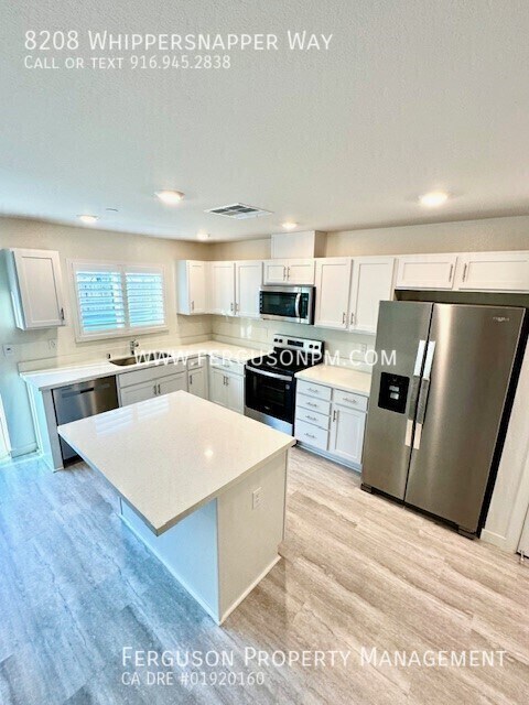 Foto del edificio - 8208 Whippersnapper Wy