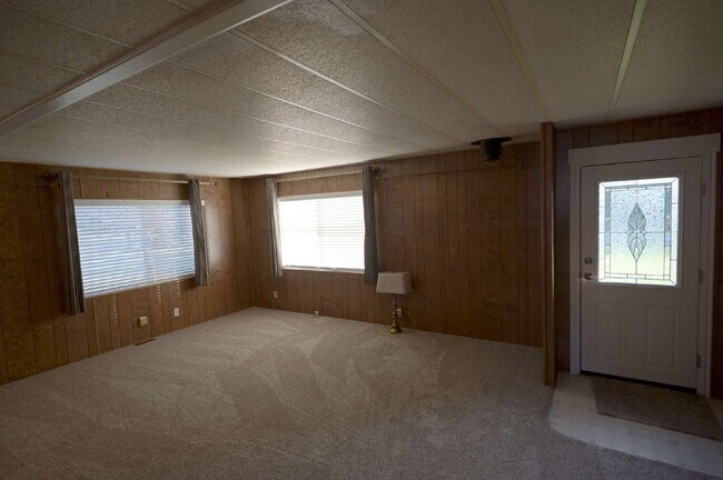 Foto del edificio - 2 bed 2 bath with large garage in Sequim