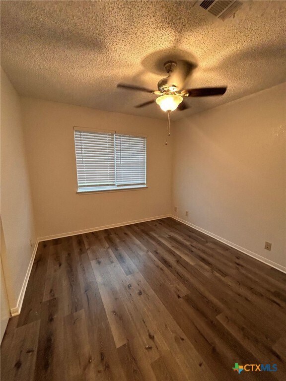 Primary Photo - 2124 Caprice Dr
