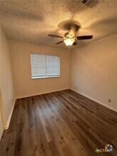 Building Photo - 2124 Caprice Dr