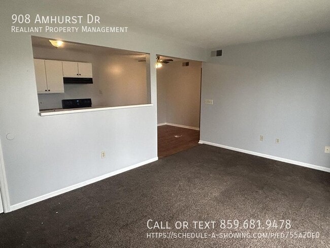 Building Photo - 908 Amhurst Dr