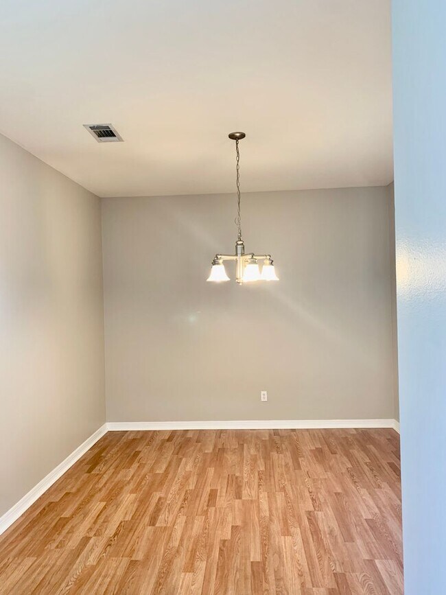 Foto del edificio - Zachary