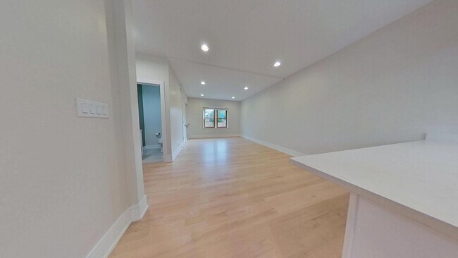 Foto del edificio - 4000 Forest Ave