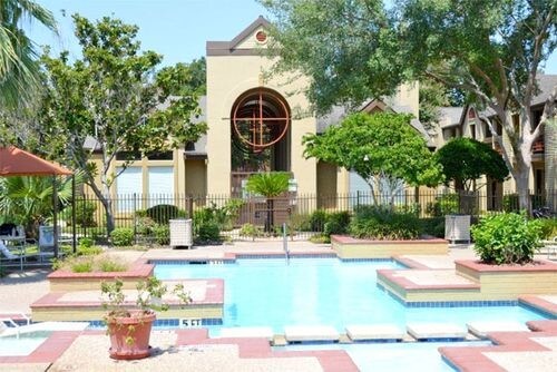 Foto del edificio - 874 Yorkchester Dr