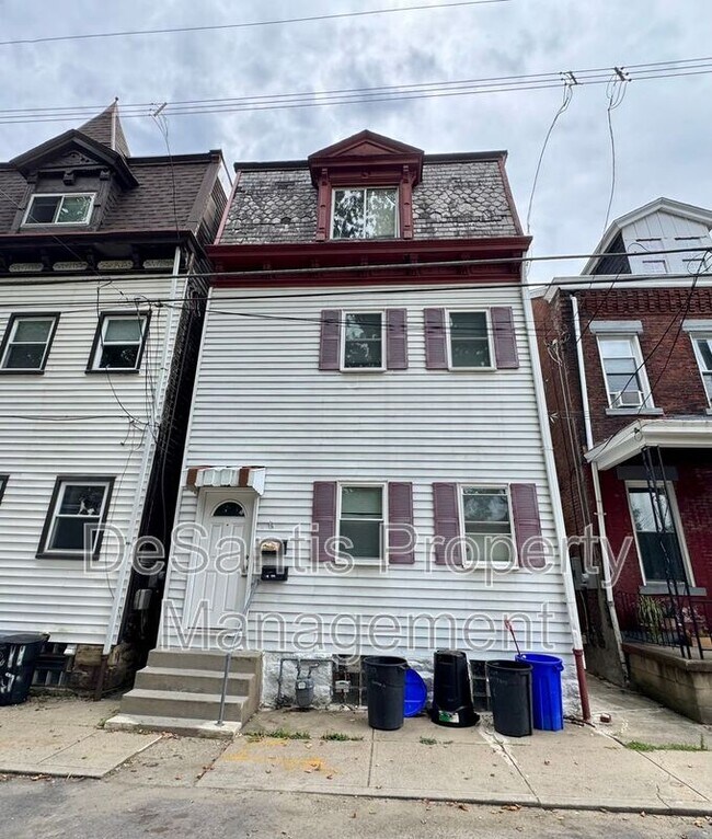 Building Photo - 1509 Hatteras St