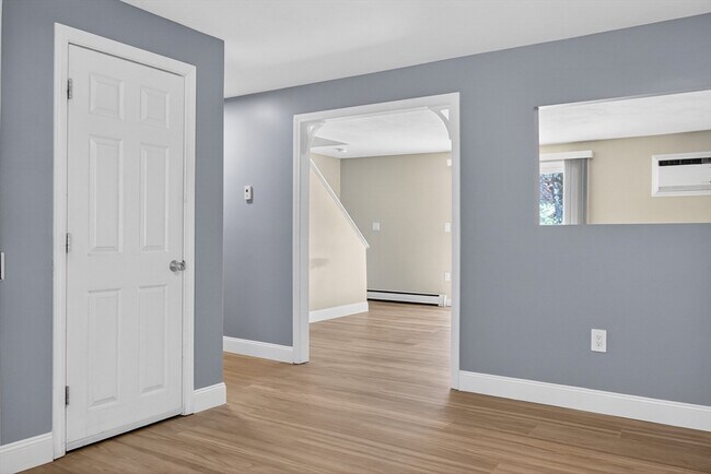 Foto del edificio - 213 Bayberry Hill Ln