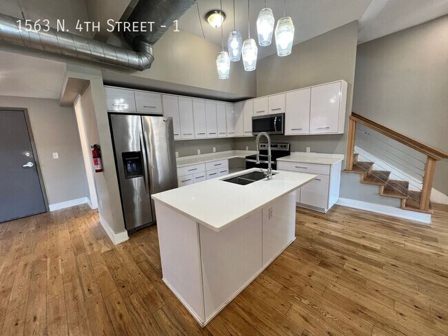 Foto del edificio - 1563 N 4th St