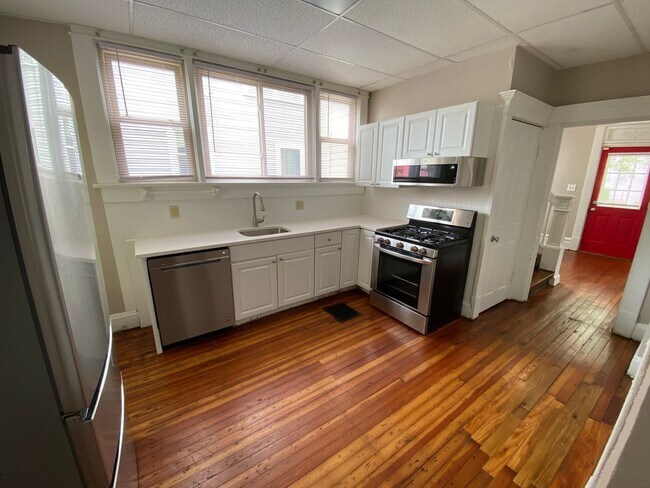 Foto del edificio - 149 W Norwich Ave