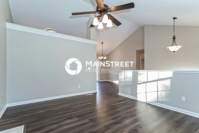 Building Photo - 3 Bedroom Pet-Friendly Home in CLEMMONS, NC with Main Street Renewal