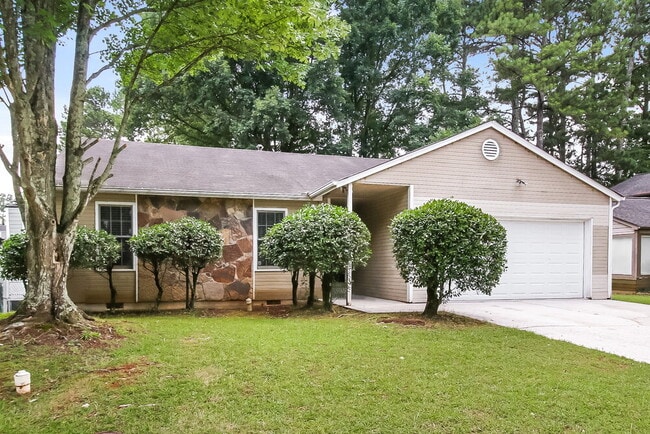 Building Photo - 2021 Corners Cir