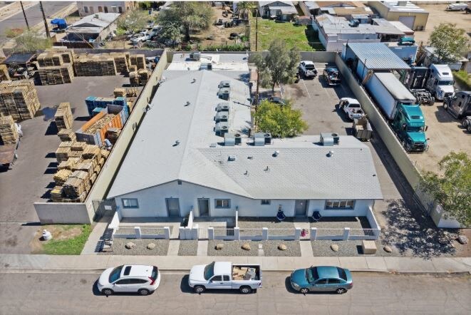 Building Photo - 6633-6637 N 58th Drive Glendale AZ 10 Plex