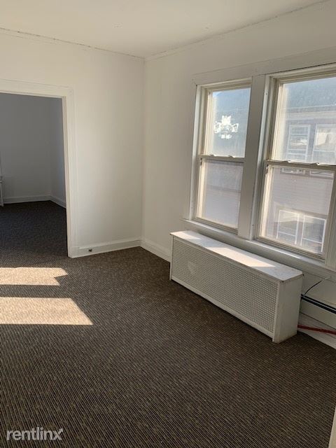Building Photo - 2 br, 1 bath Apartment - 23-25 Love Ln