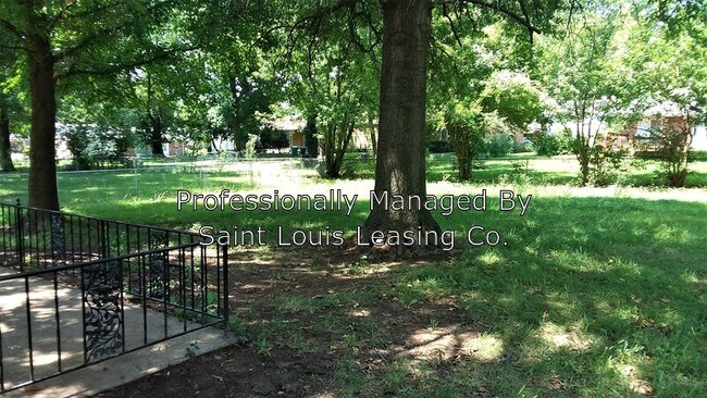 Building Photo - 11841 Del Rosa Way