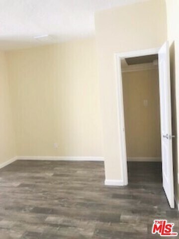 Foto del edificio - 814 S Hobart Blvd